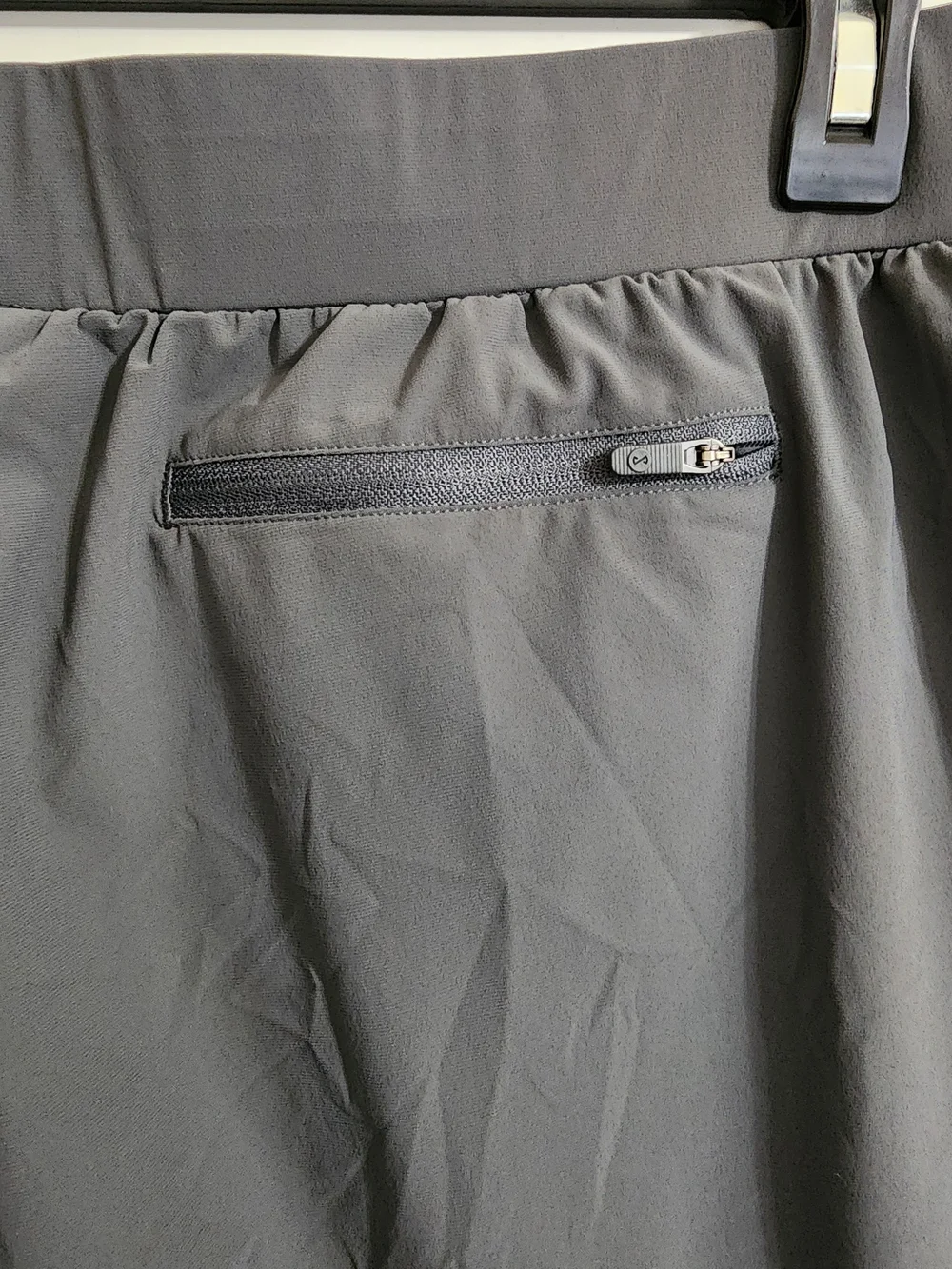 SquidHaus HAUS Essential Performance Shorts Men's XL Gray Stretch Athletic 5.5